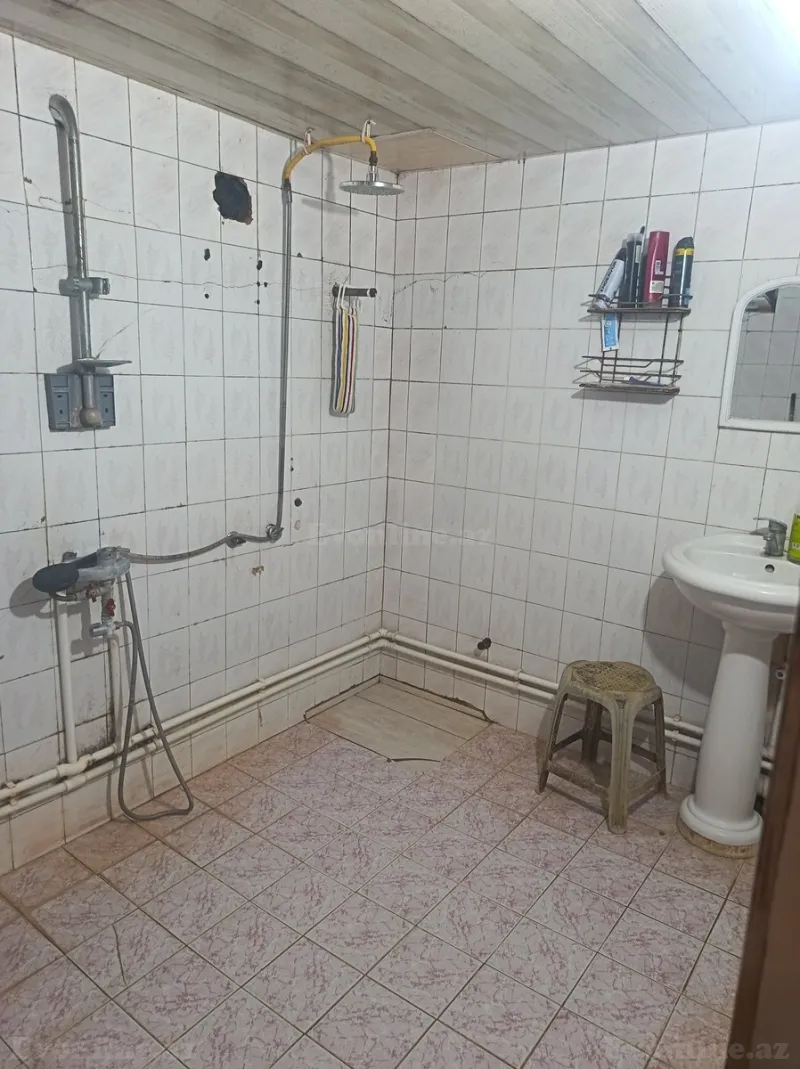 Kirayə verilir 3 otaqlı Mənzil Köhnə tikili 90 m² Nizami m. - şəkil 5