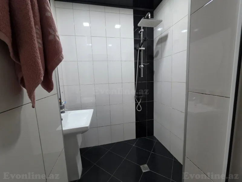 Satılır 2 otaqlı Mənzil Köhnə tikili 78 m² Yeni Günəşli - şəkil 11