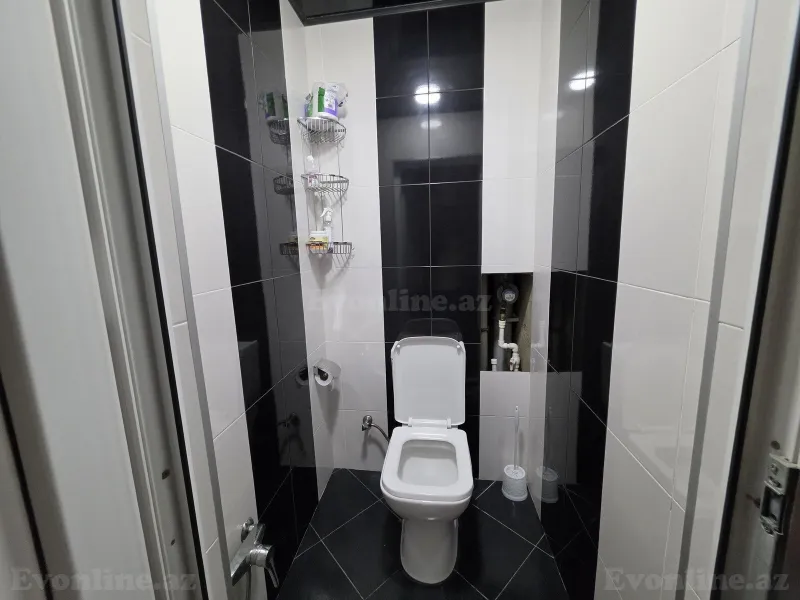 Satılır 2 otaqlı Mənzil Köhnə tikili 78 m² Yeni Günəşli - şəkil 12