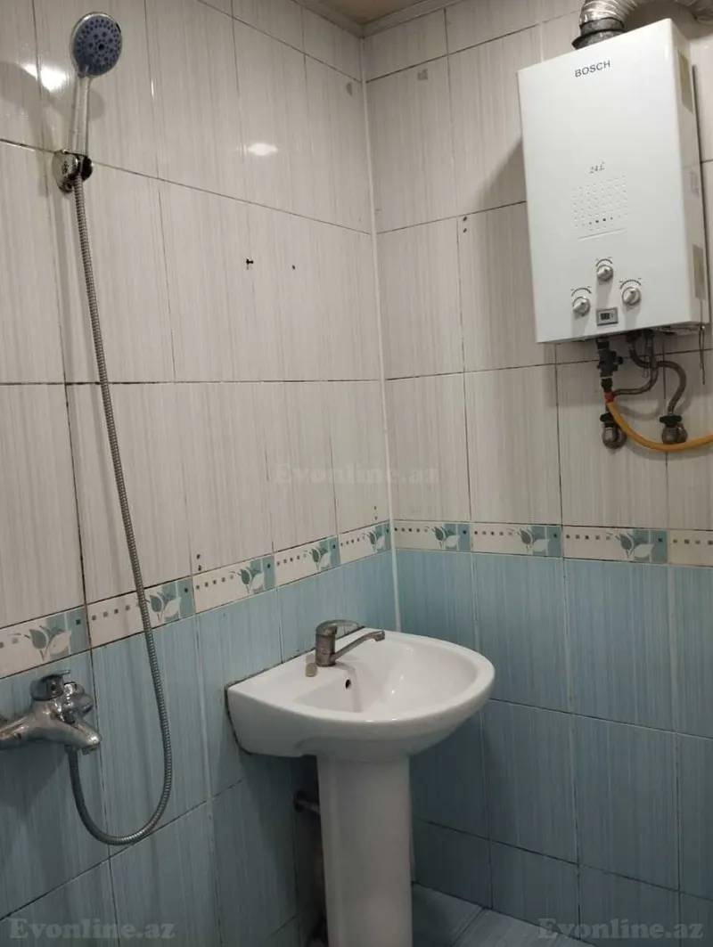 Satılır 2 otaqlı Mənzil Köhnə tikili 55 m² 4-cü mikrorayon - şəkil 12