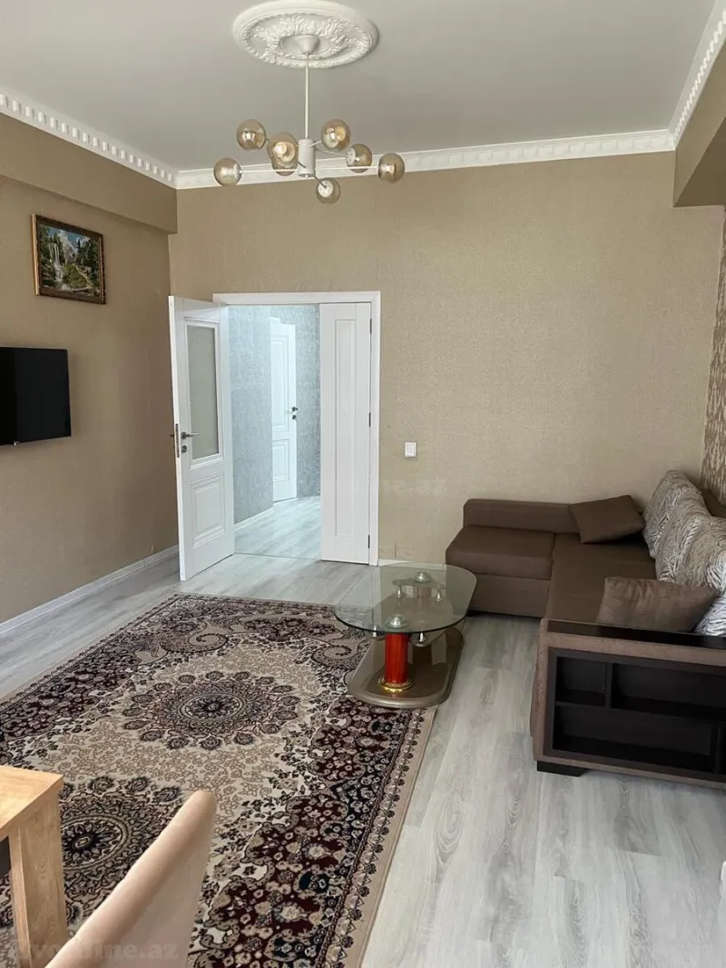Kirayə verilir 3 otaqlı Mənzil Yeni tikili 106 m² 28 May m. - şəkil 2