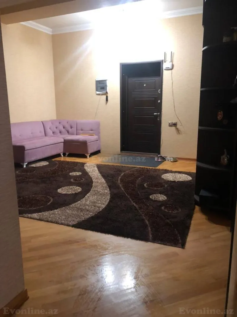 3 otaqlı Mənzil 140 m² Qara Qarayev m. Kirayə verilir
