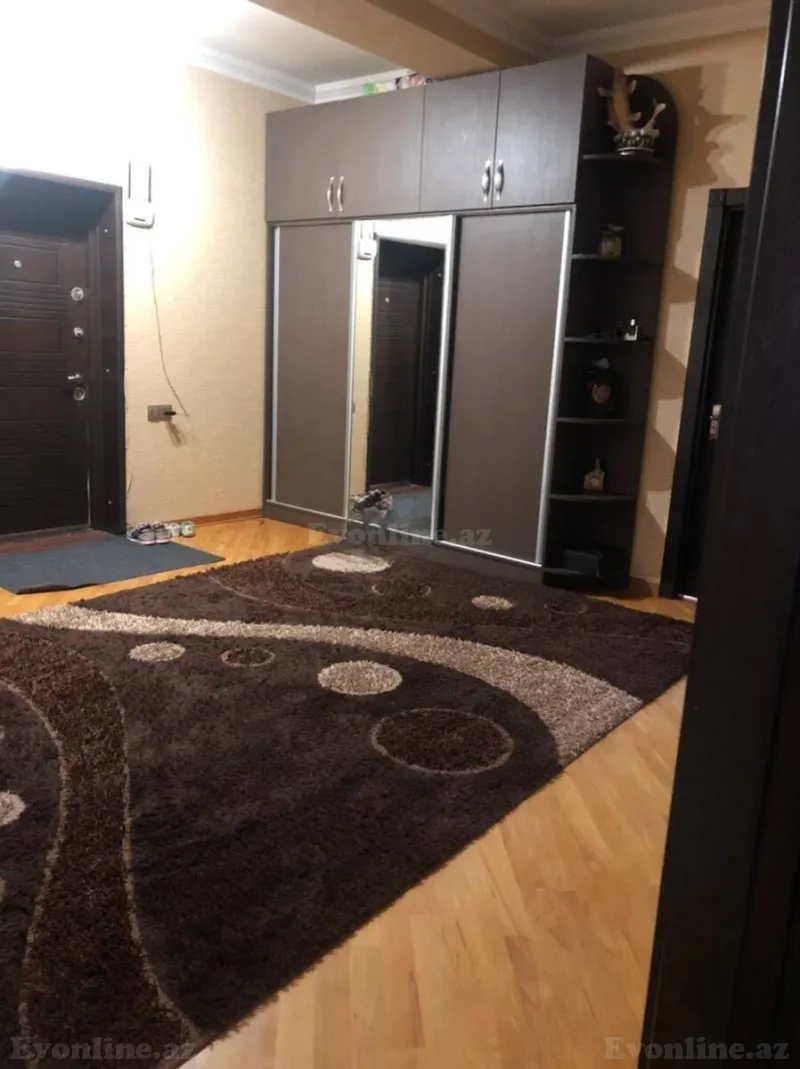 Kirayə verilir 3 otaqlı Mənzil Yeni tikili 140 m² Qara Qarayev m. - şəkil 3