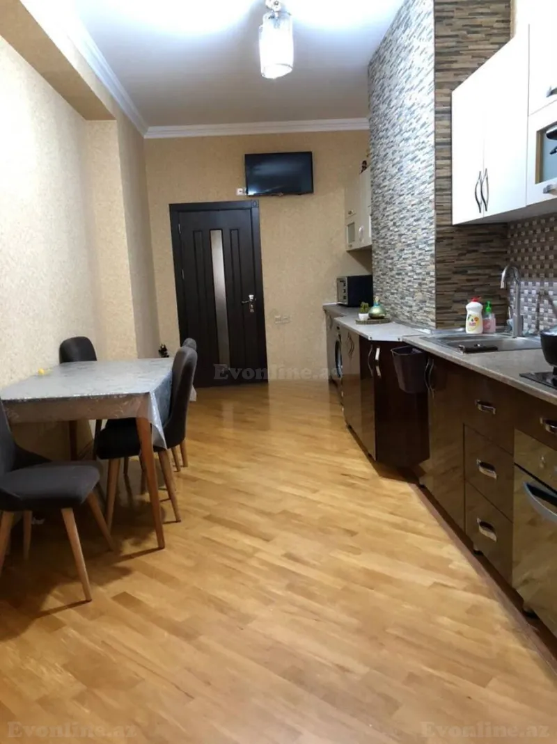 Kirayə verilir 3 otaqlı Mənzil Yeni tikili 140 m² Qara Qarayev m. - şəkil 4