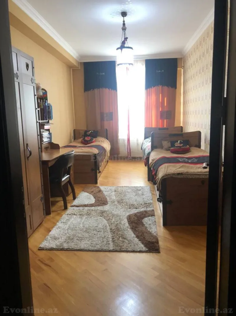 Kirayə verilir 3 otaqlı Mənzil Yeni tikili 140 m² Qara Qarayev m. - şəkil 10