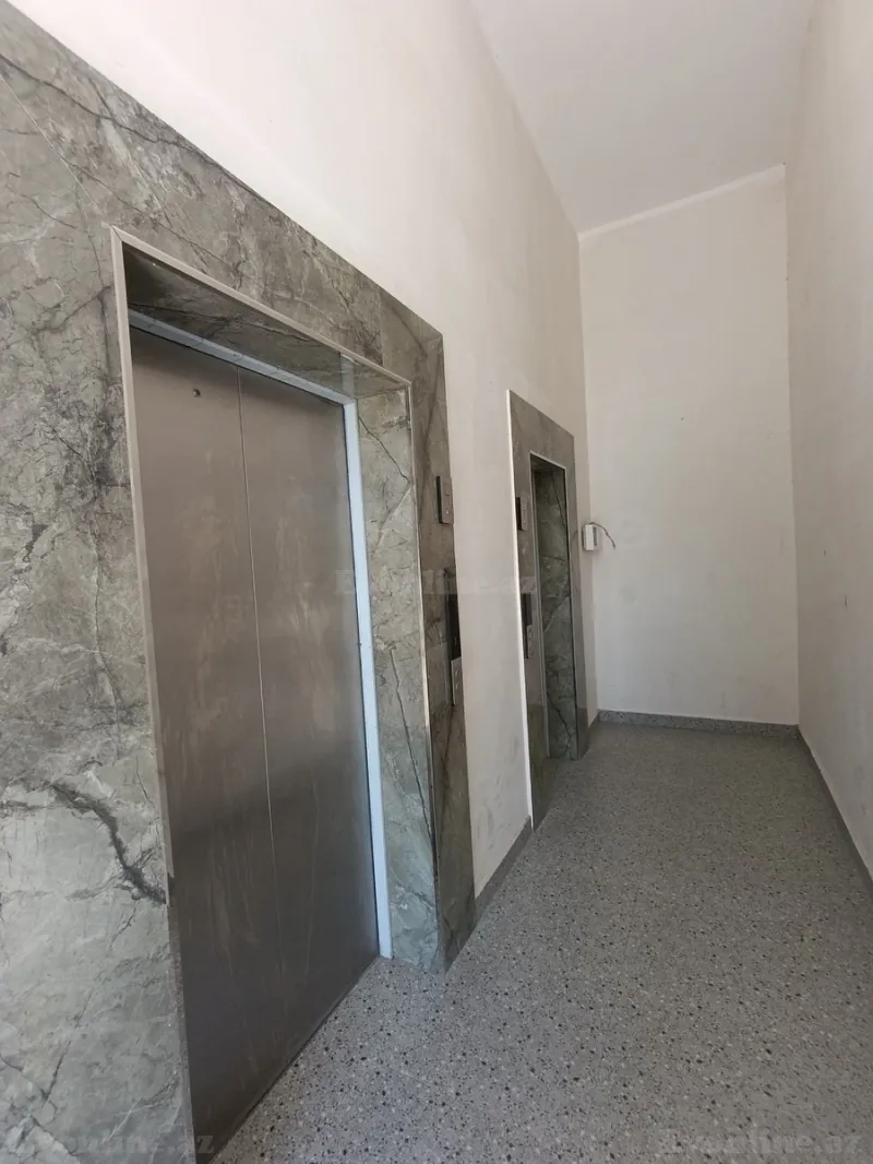 Satılır 2 otaqlı Mənzil Yeni tikili 44 m² Suraxanı r. - şəkil 21