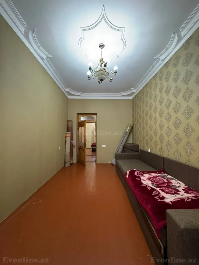 Satılır 2 otaqlı Mənzil Köhnə tikili 60 m² Bakıxanov - şəkil 2