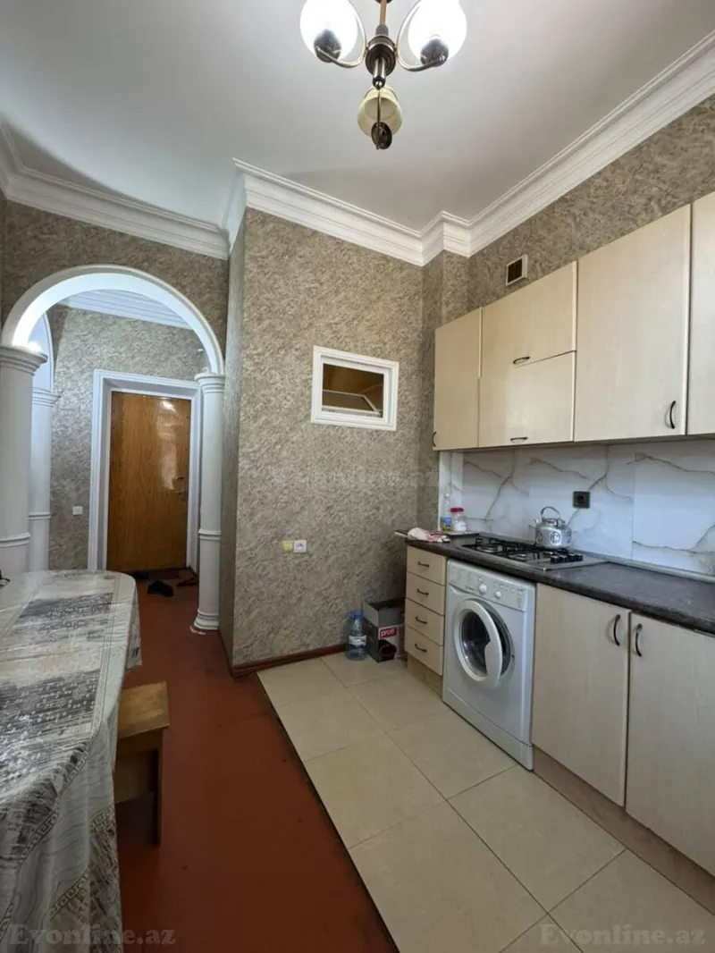 Satılır 2 otaqlı Mənzil Köhnə tikili 60 m² Bakıxanov - şəkil 8