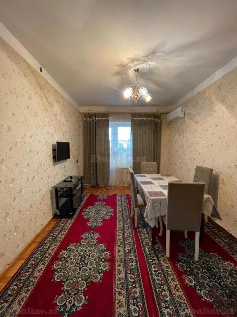 3 otaqlı Mənzil 110 m² Memar Əcəmi m. Kirayə verilir