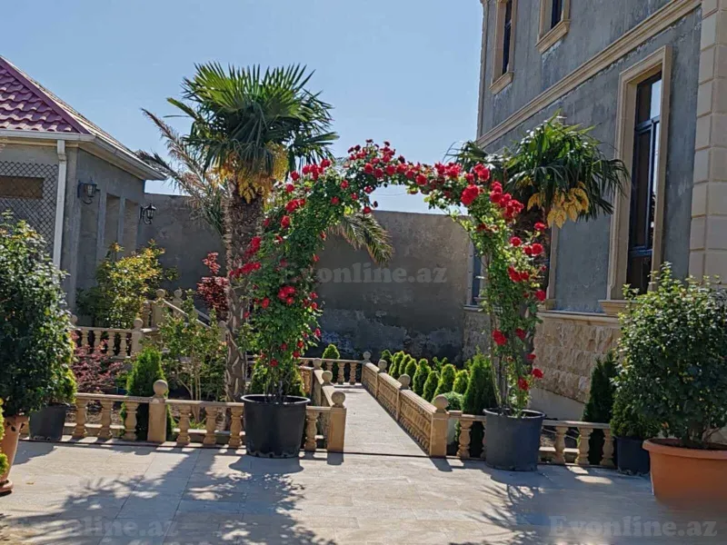 Satılır 10 otaqlı Həyət evi 550 m² 8-ci mikrorayon - şəkil 19