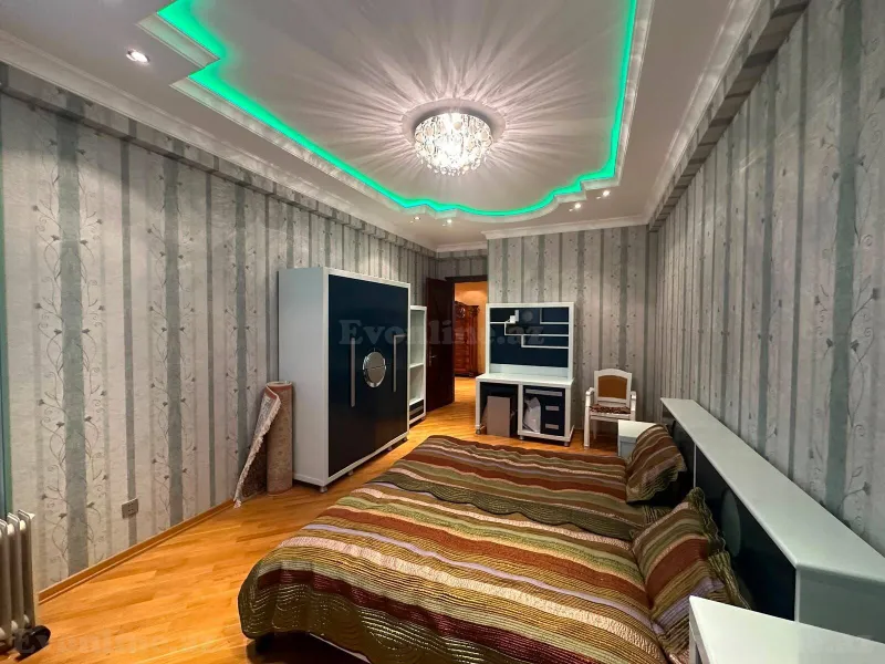 Kirayə verilir 4 otaqlı Mənzil Yeni tikili 220 m² Gənclik m. - şəkil 7