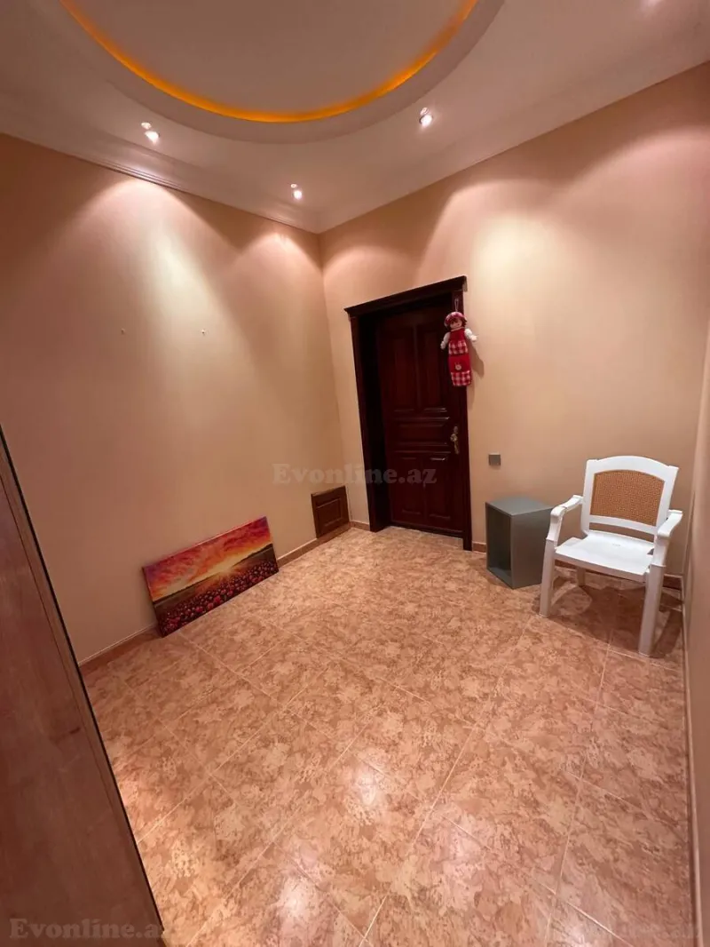 Kirayə verilir 4 otaqlı Mənzil Yeni tikili 220 m² Gənclik m. - şəkil 17