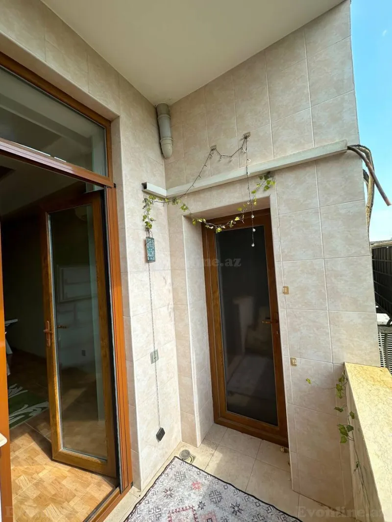 Kirayə verilir 4 otaqlı Mənzil Yeni tikili 220 m² Gənclik m. - şəkil 18
