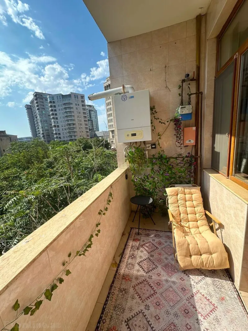 Kirayə verilir 4 otaqlı Mənzil Yeni tikili 220 m² Gənclik m. - şəkil 19