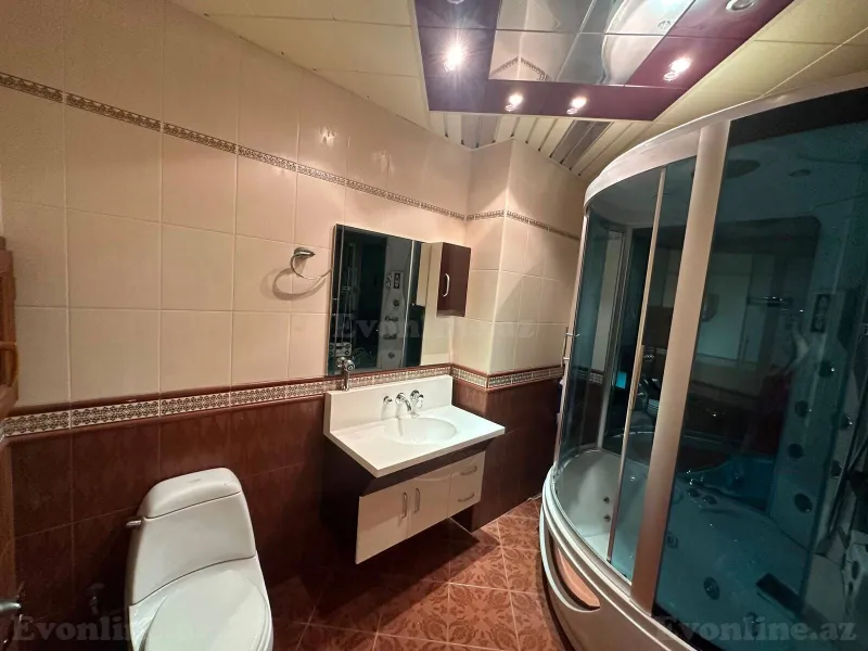 Kirayə verilir 4 otaqlı Mənzil Yeni tikili 220 m² Gənclik m. - şəkil 20