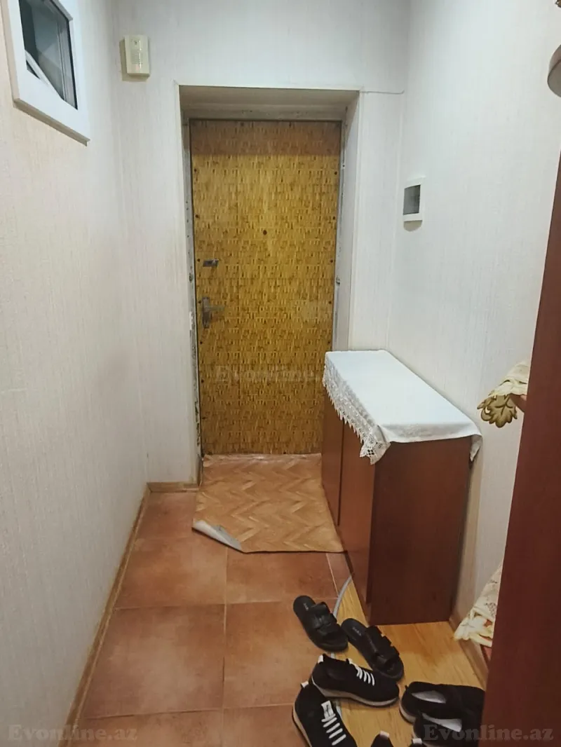 Satılır 2 otaqlı Mənzil Köhnə tikili 45 m² Bakıxanov - şəkil 8