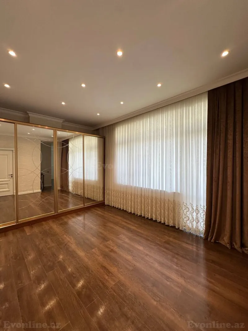 Satılır 5 otaqlı Mənzil Yeni tikili 265 m² 8 Noyabr m. - şəkil 8