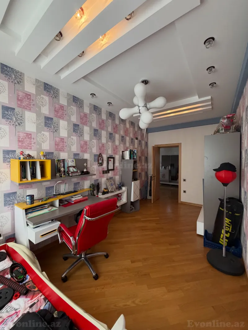 Satılır 5 otaqlı Mənzil Yeni tikili 202 m² Xətai m. - şəkil 6
