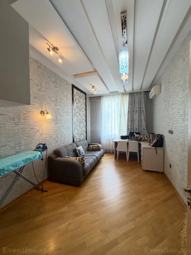Satılır 5 otaqlı Mənzil Yeni tikili 202 m² Xətai m. - şəkil 7
