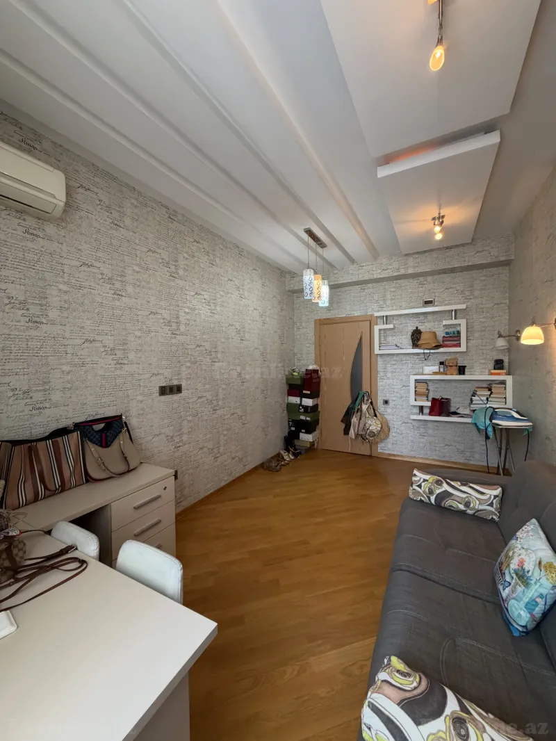 Satılır 5 otaqlı Mənzil Yeni tikili 202 m² Xətai m. - şəkil 8
