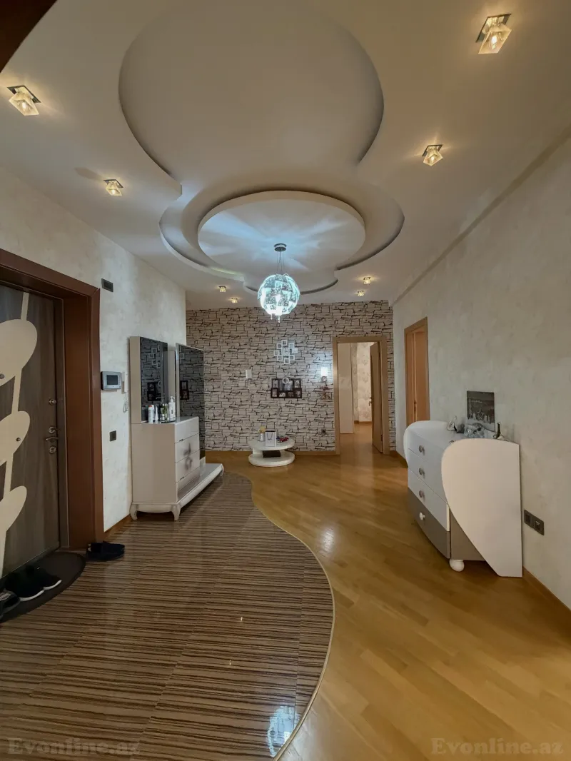 Satılır 5 otaqlı Mənzil Yeni tikili 202 m² Xətai m. - şəkil 16
