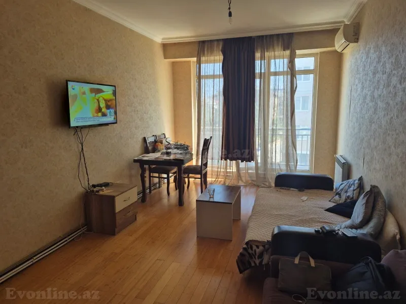 3 otaqlı Mənzil 72 m² Yasamal r. Kirayə verilir