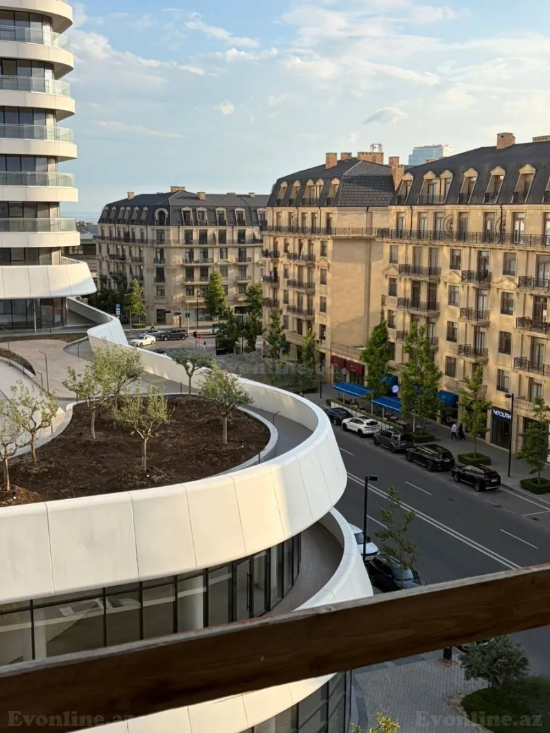 Satılır 4 otaqlı Mənzil Yeni tikili 215 m² Ağ şəhər - şəkil 3