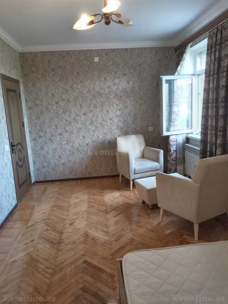 Kirayə verilir 2 otaqlı Mənzil Köhnə tikili 40 m² Elmlər Akademiyası m. - şəkil 3