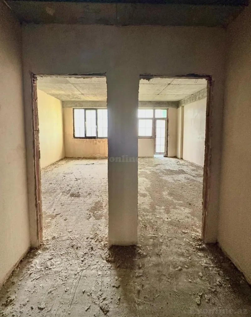 3 otaqlı Mənzil 145 m² 8-ci kilometr Satılır