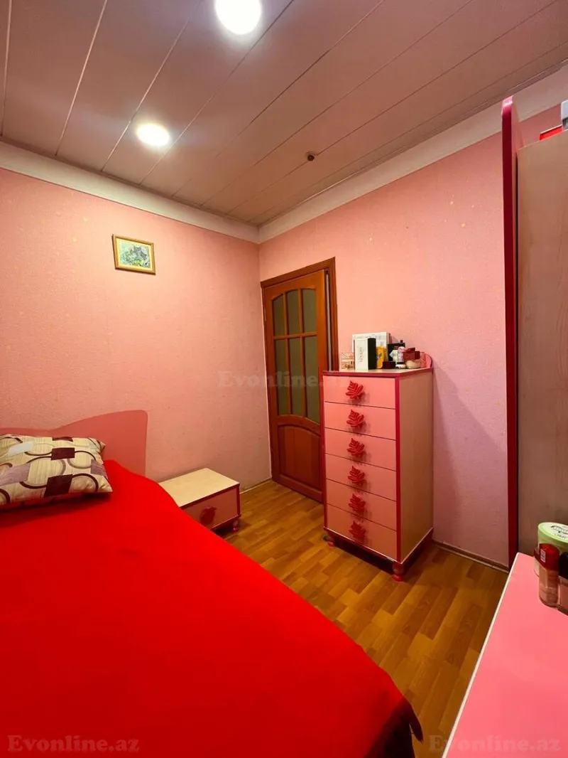 Satılır 2 otaqlı Mənzil Köhnə tikili 56 m² Gənclik m. - şəkil 4