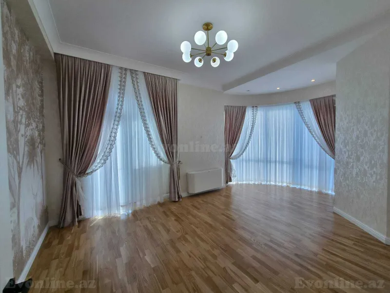 Satılır 3 otaqlı Mənzil Yeni tikili 153 m² 28 May m. - şəkil 6