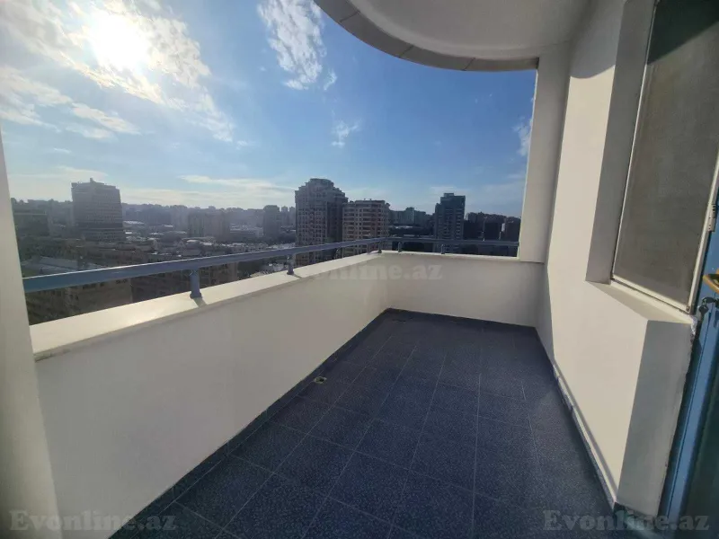 Satılır 3 otaqlı Mənzil Yeni tikili 153 m² 28 May m. - şəkil 16