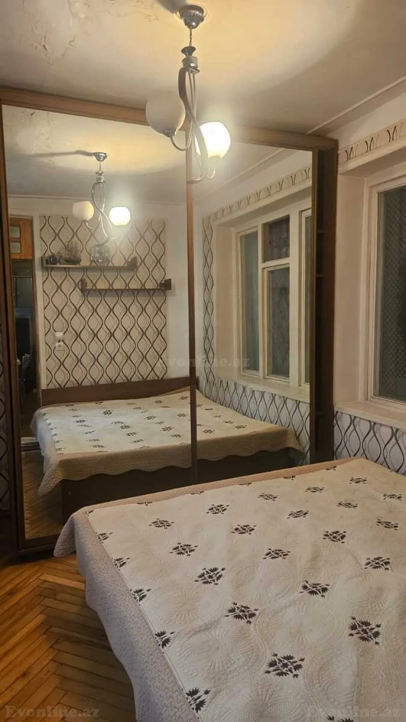 Satılır 3 otaqlı Mənzil Köhnə tikili 90 m² Elmlər Akademiyası m. - şəkil 4