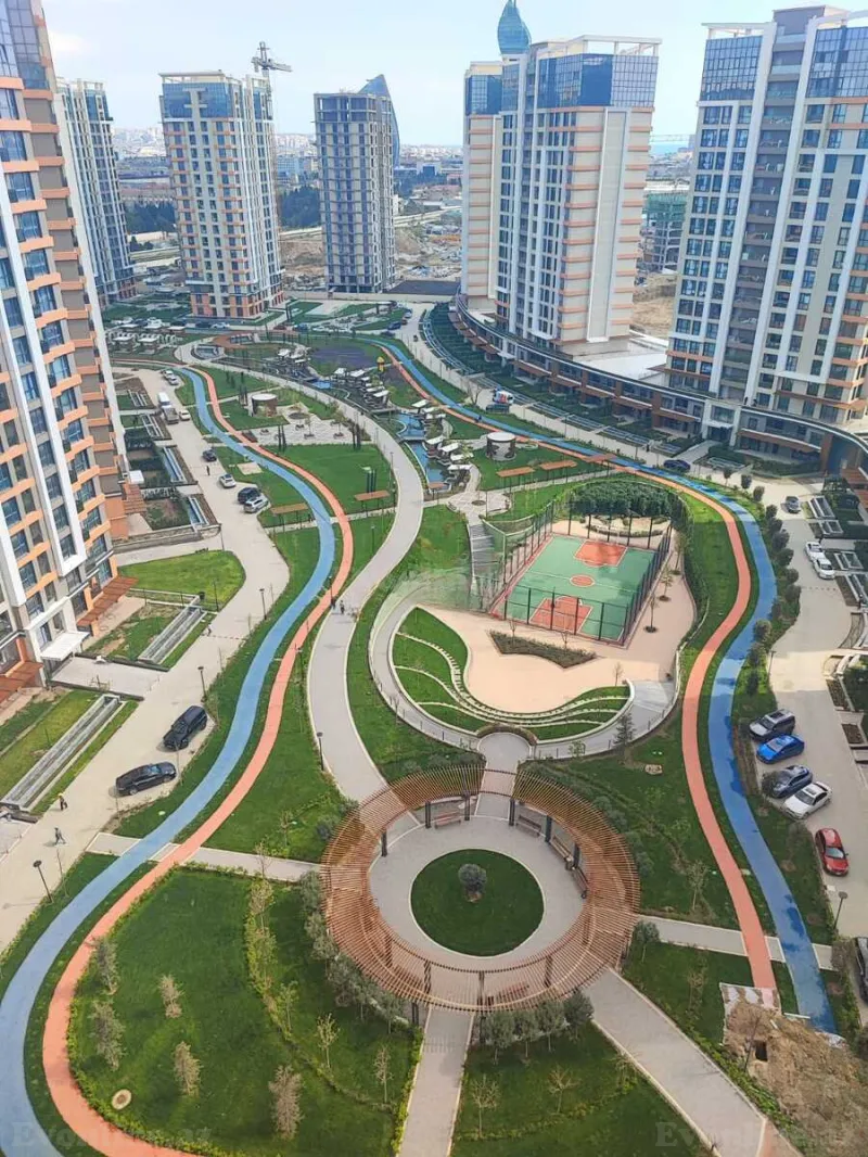 Kirayə verilir 4 otaqlı Mənzil Yeni tikili 129 m² Bakmil m. - şəkil 2