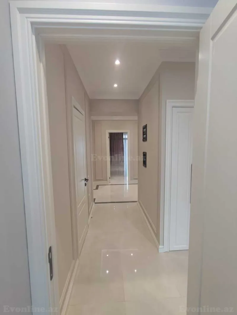 Kirayə verilir 4 otaqlı Mənzil Yeni tikili 129 m² Bakmil m. - şəkil 4