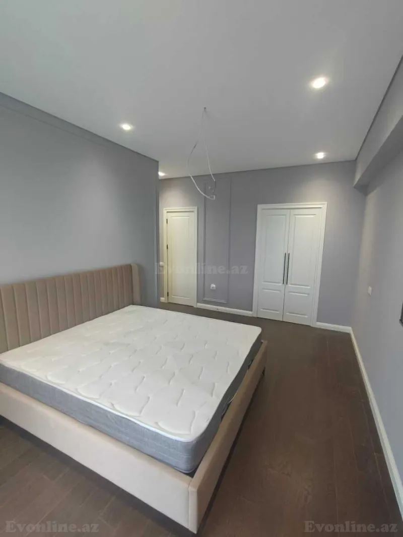 Kirayə verilir 4 otaqlı Mənzil Yeni tikili 129 m² Bakmil m. - şəkil 6