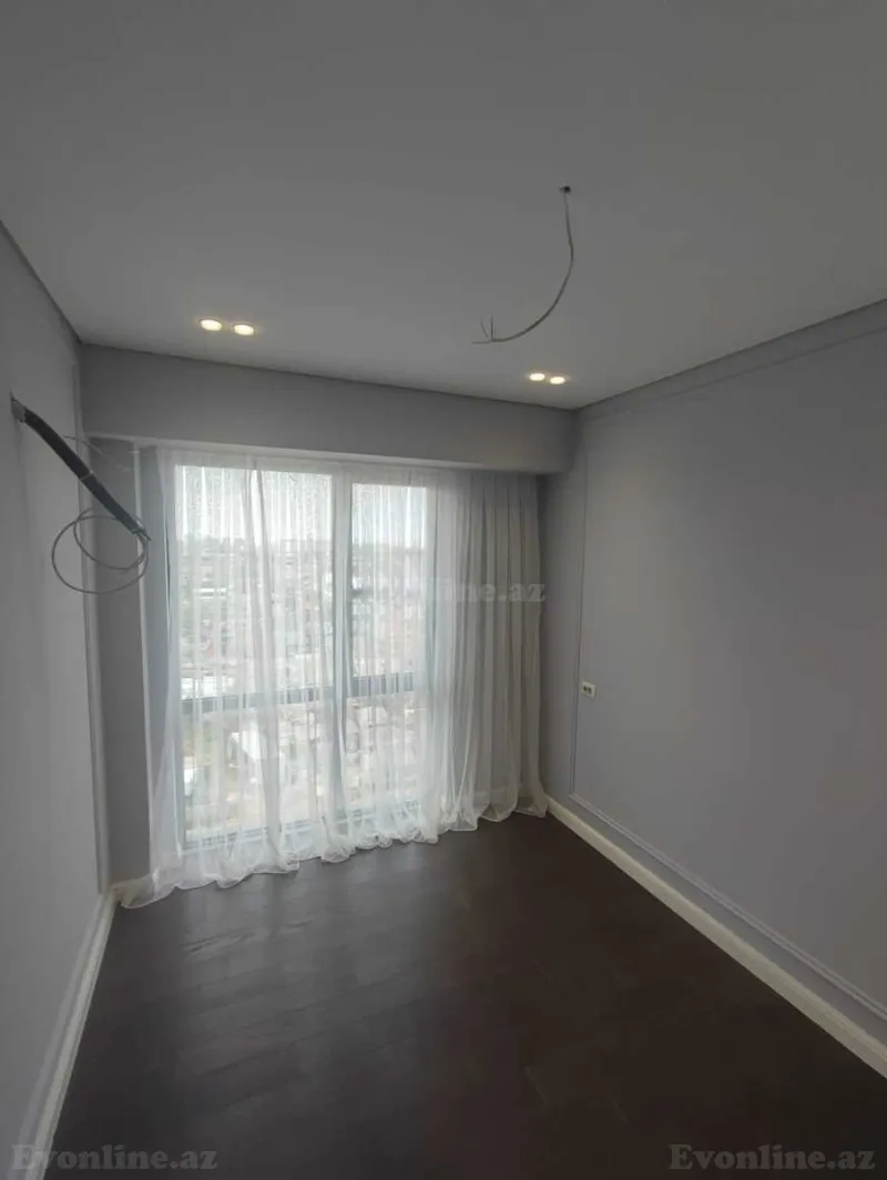 Kirayə verilir 4 otaqlı Mənzil Yeni tikili 129 m² Bakmil m. - şəkil 9