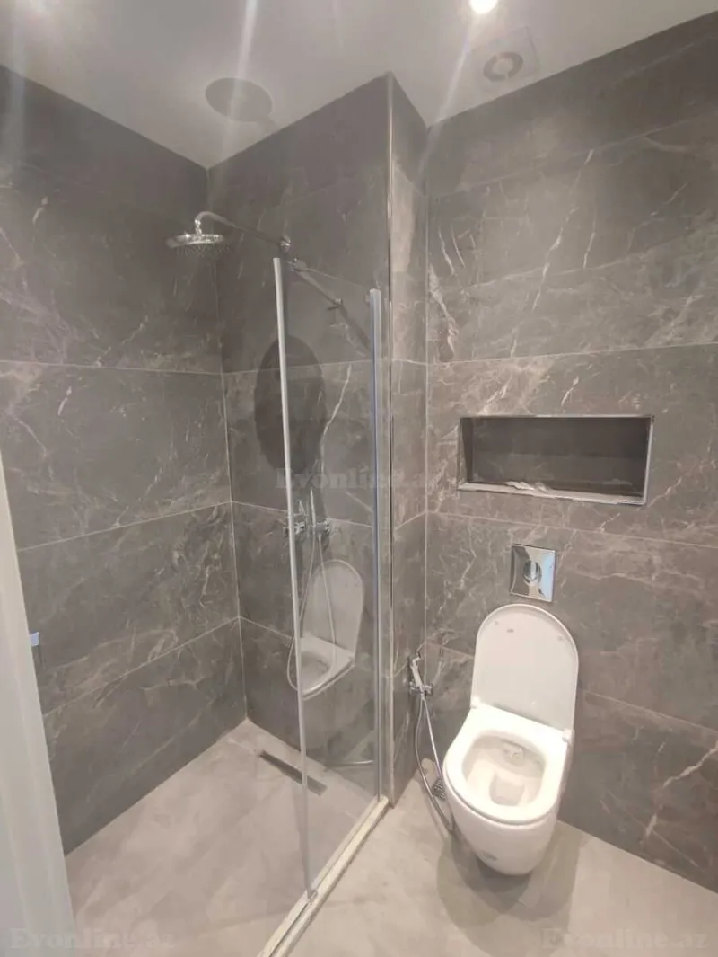 Kirayə verilir 4 otaqlı Mənzil Yeni tikili 129 m² Bakmil m. - şəkil 10