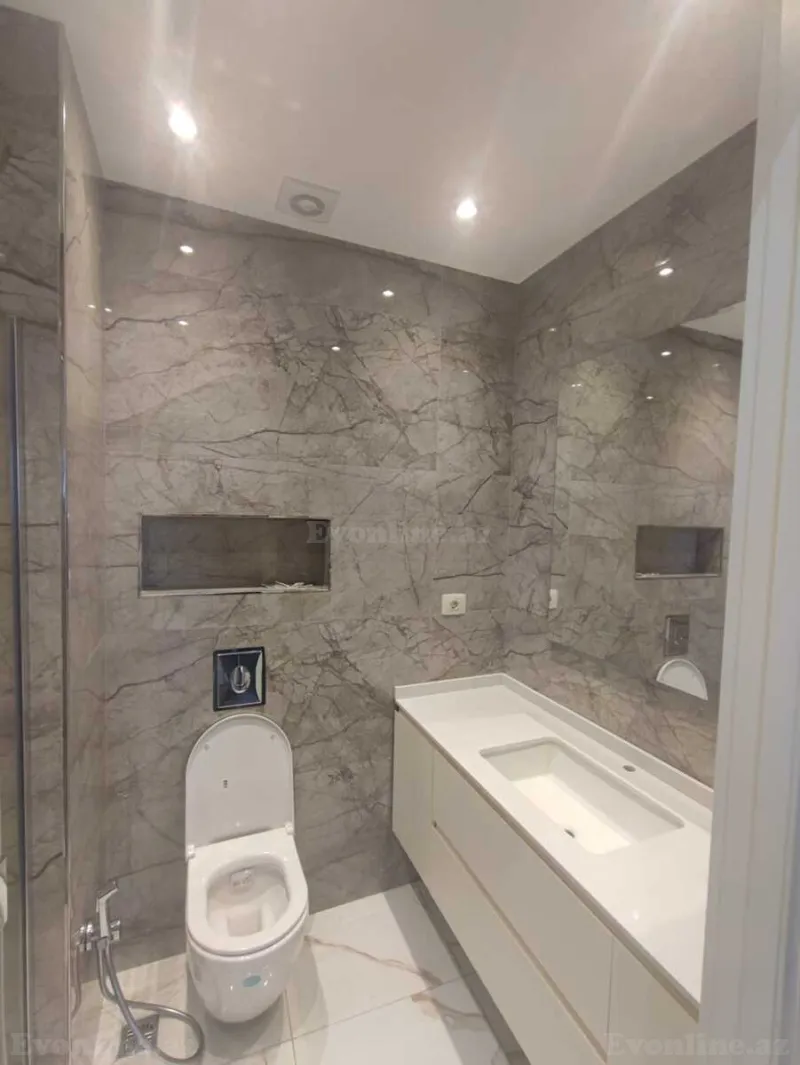 Kirayə verilir 4 otaqlı Mənzil Yeni tikili 129 m² Bakmil m. - şəkil 15