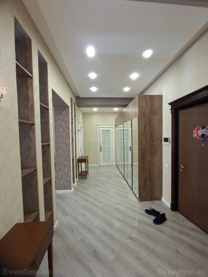 Satılır 3 otaqlı Mənzil Yeni tikili 121 m² Xətai r. - şəkil 8