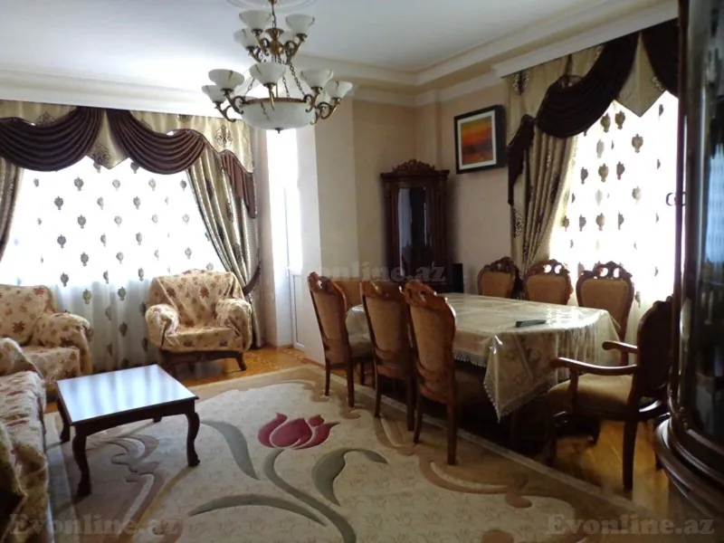 3 otaqlı Mənzil 120 m² Nəriman Nərimanov m. Kirayə verilir