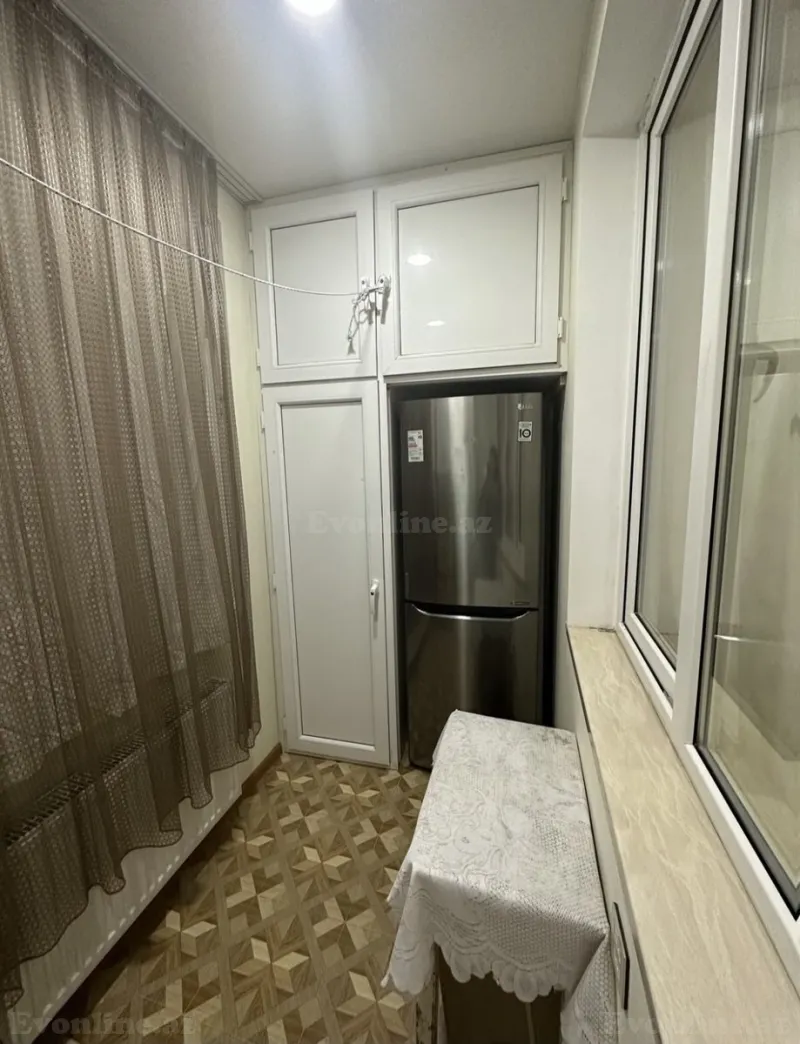 Kirayə verilir 2 otaqlı Mənzil Köhnə tikili 50 m² Memar Əcəmi m. - şəkil 7