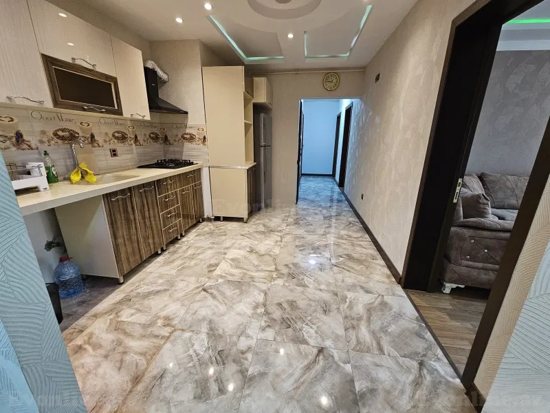 Satılır 3 otaqlı Mənzil Yeni tikili 100 m² 8 Noyabr m. - şəkil 8