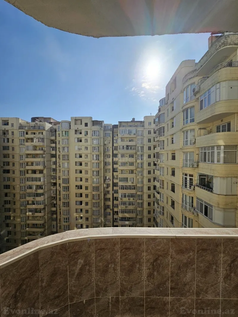 Satılır 3 otaqlı Mənzil Yeni tikili 100 m² 8 Noyabr m. - şəkil 23