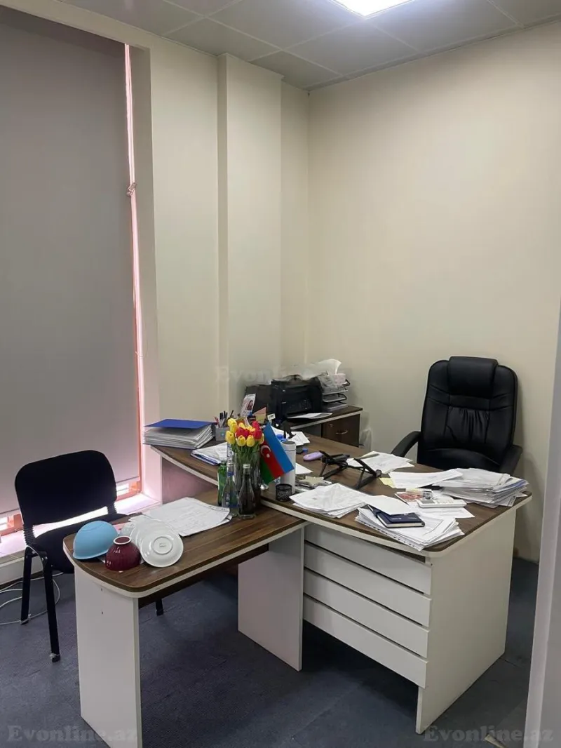 1 otaqlı Ofis 30 m² Nərimanov r. Kirayə verilir