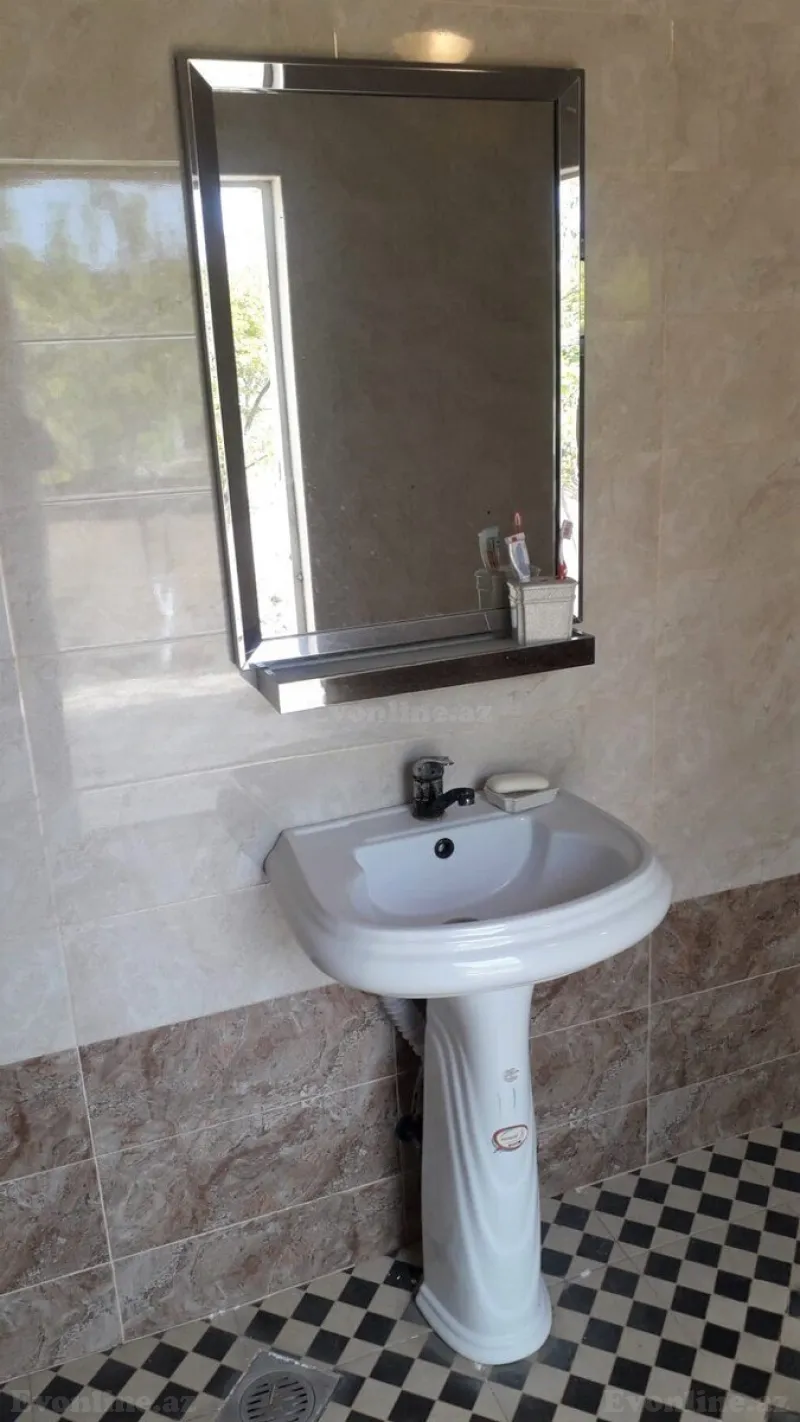 Satılır 4 otaqlı Həyət evi 100 m² Novxanı - şəkil 8