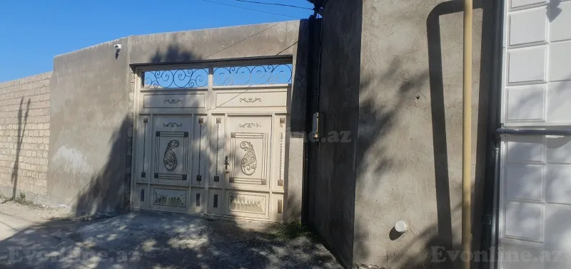 5 otaqlı Həyət evi 210 m² Mərdəkan Satılır