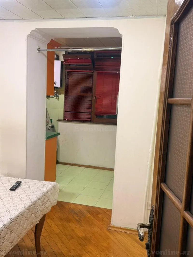 Satılır 3 otaqlı Mənzil Köhnə tikili 71 m² Gənclik m. - şəkil 7