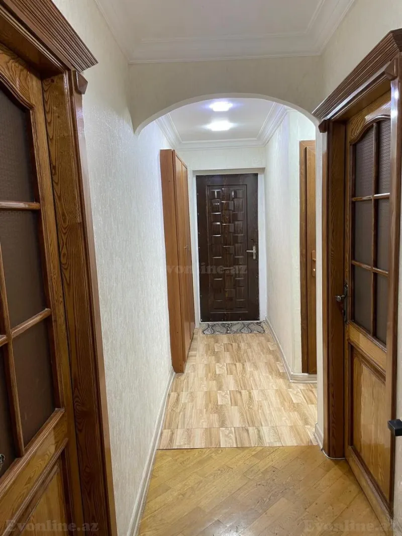 Satılır 3 otaqlı Mənzil Köhnə tikili 71 m² Gənclik m. - şəkil 8