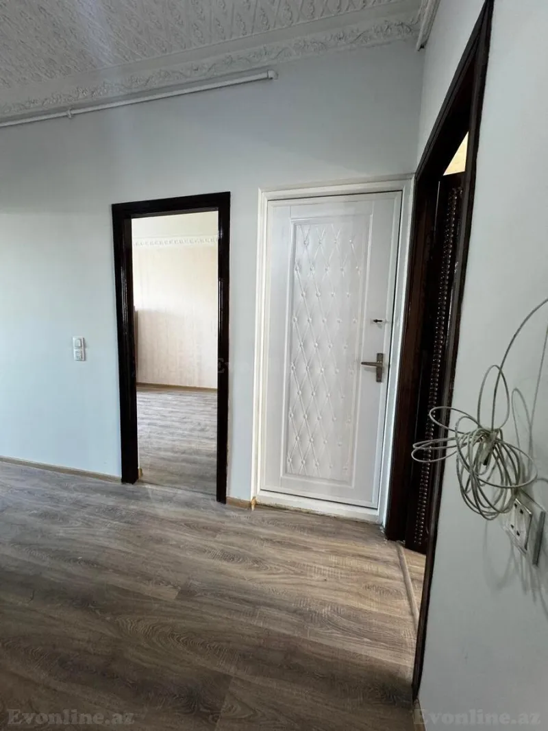 Satılır 2 otaqlı Mənzil Köhnə tikili 65 m² Yeni Yasamal - şəkil 5